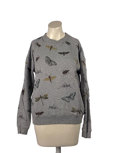 Pull and Bear Sweatshirt %70 İndirimli.