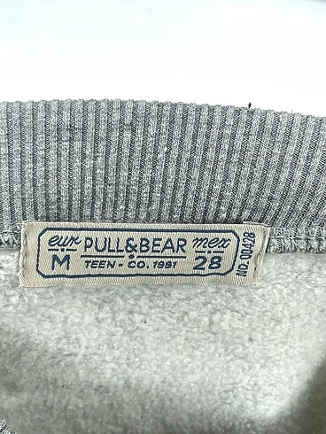 28 Beden gri Renk Pull and Bear Sweatshirt %70 İndirimli.