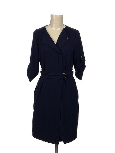Defacto Trenchcoat %70 İndirimli.