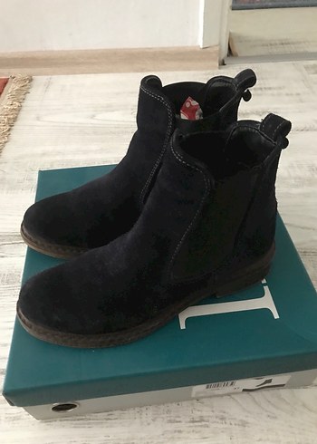 37 Beden siyah Renk Siyah Süet Dolgu Topuklu Kadın Bot