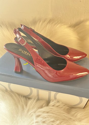 36 Beden bordo Renk SOHO Bordo Rugan Kemerli Stiletto