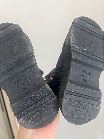 21 Beden Zara çocuk ayakkabı