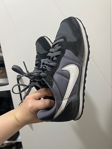 Spor ayakkabı