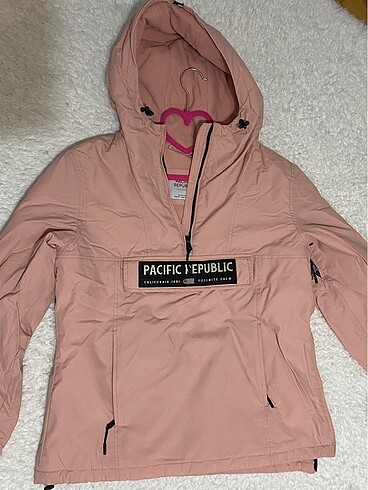 Pull and Bear pull&bear yağmurluk pembe