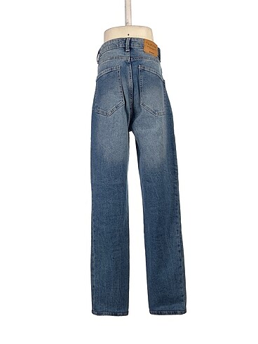 34 Beden Stradivarius Jean / Kot %70 İndirimli.