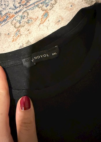 Siyah Baskılı Kadın T-shirt - Görsel 2