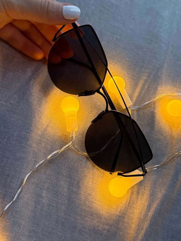 Siyah Kadın Güneş Gözlüğü - Görsel 3