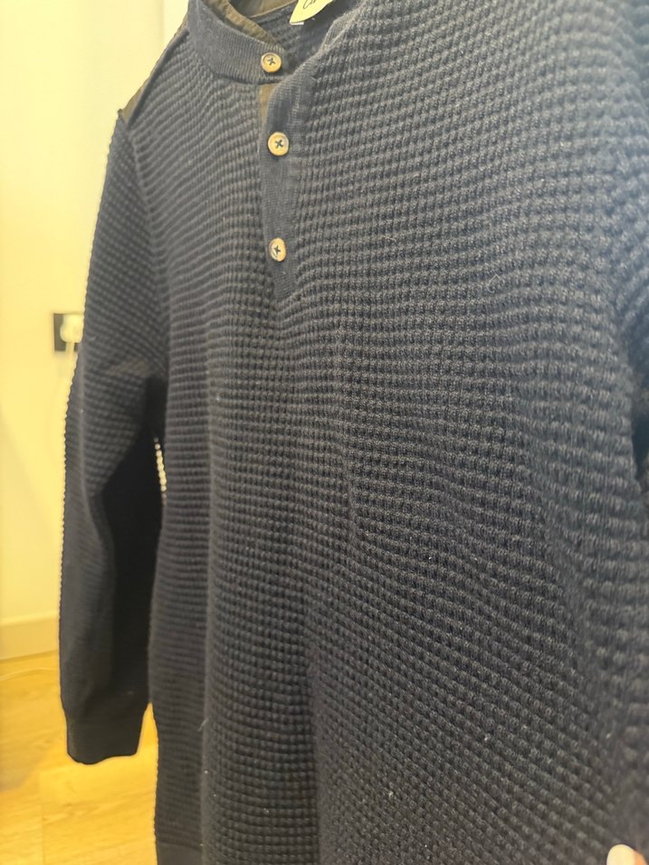 Düğmeli Erkek yakalı lacivert Kazak - Görsel 4