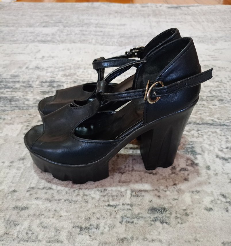 Siyah Platform Topuklu Kadın Ayakkabı - Görsel 4