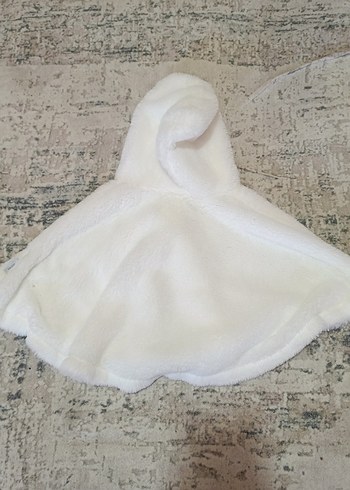 Kız Çocuk Kapüşonlu Beyaz Kürklü Panço - Görsel 2