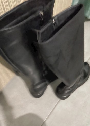 39 Beden siyah Renk Kadın Siyah Deri Çizme