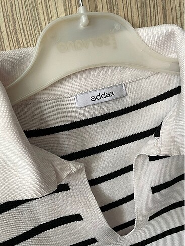 Addax Crop body