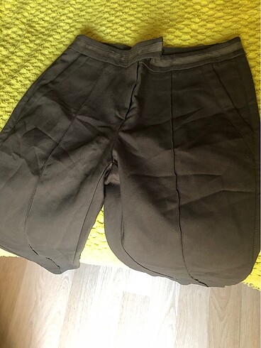 Koton Asker yeşili pantolon
