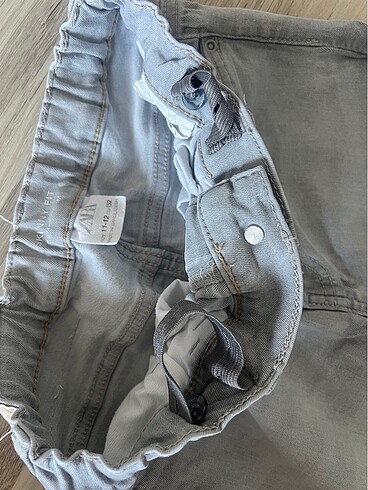 11-12 Yaş Beden Zara erkek çocuk kot pantolon