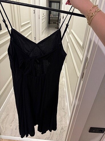 H&M Siyah Sirt Detayli Elbise - Görsel 6