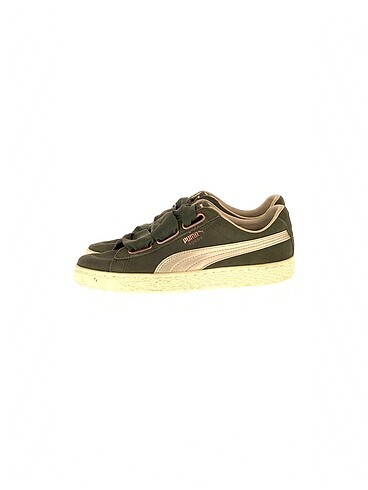 Puma Spor Ayakkabı %70 İndirimli.