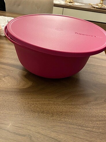 Tupperware aloha