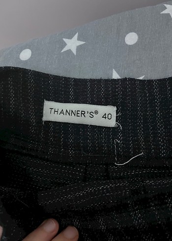 Siyah Pileli Midi Kadın Etek - Görsel 3