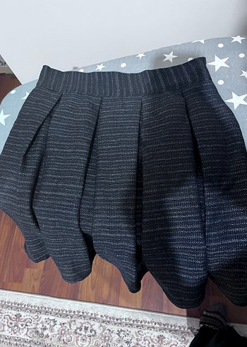 Siyah Pileli Midi Kadın Etek - Görsel 2