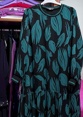 Yeşil Baskılı Uzun Kollu Salaş Elbise - Görsel 2