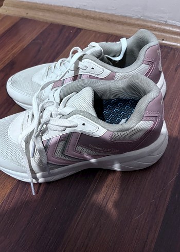 Hummel 36