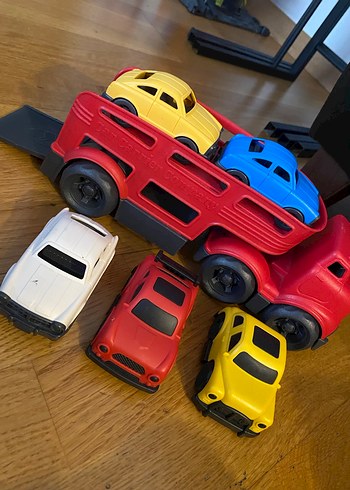 Oyuncak arabalar - Görsel 2