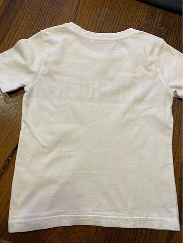 24-36 Ay Beden beyaz Renk Tommy tişört orjinal