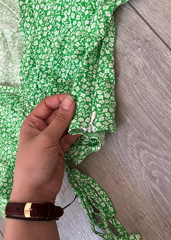 m Beden yeşil Renk Fermuarlı Yeşil Mini V Yaka Bluz