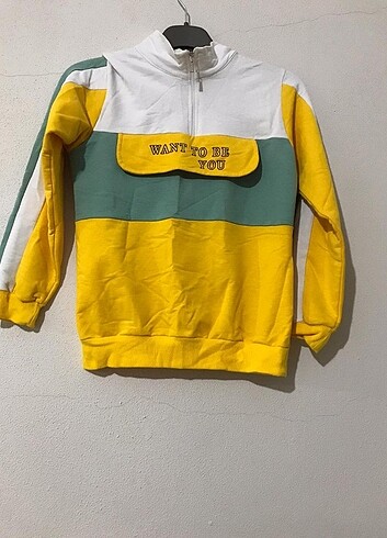 Uzun kollu sweatshirt 