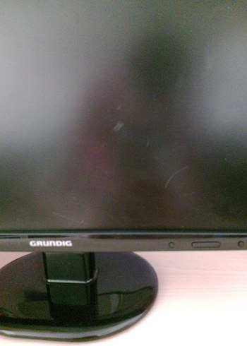 Grunding Siyah Grundig Monitör