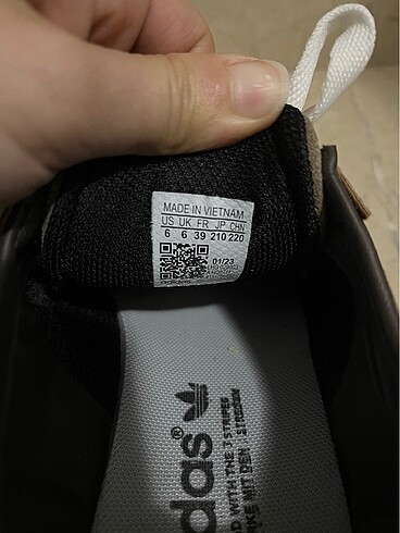 39 Beden Kadın Adidas ayakkabı