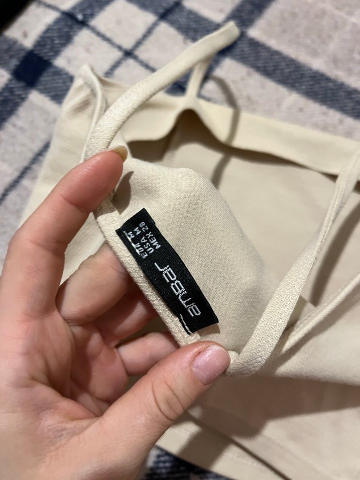 Krem askılı crop - Görsel 3