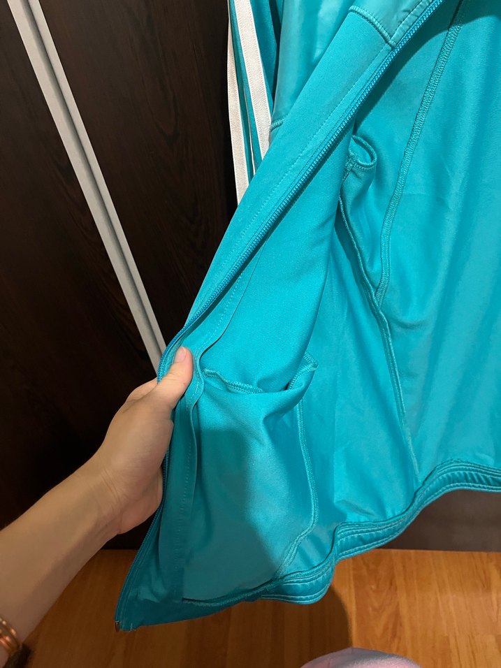 adidas spor ceketi - Görsel 4