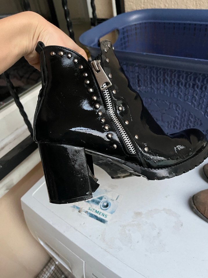 Siyah topuklu bot - Görsel 4