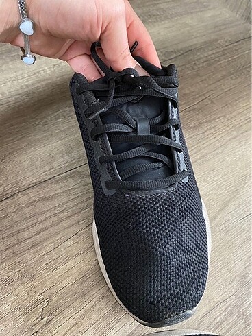 38 Beden siyah Renk Puma spor ayakkabı