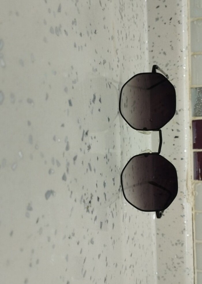 Kadın güneş gözlüğü - Görsel 2