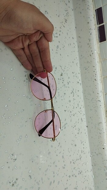 Kadın güneş gözlüğü - Görsel 4