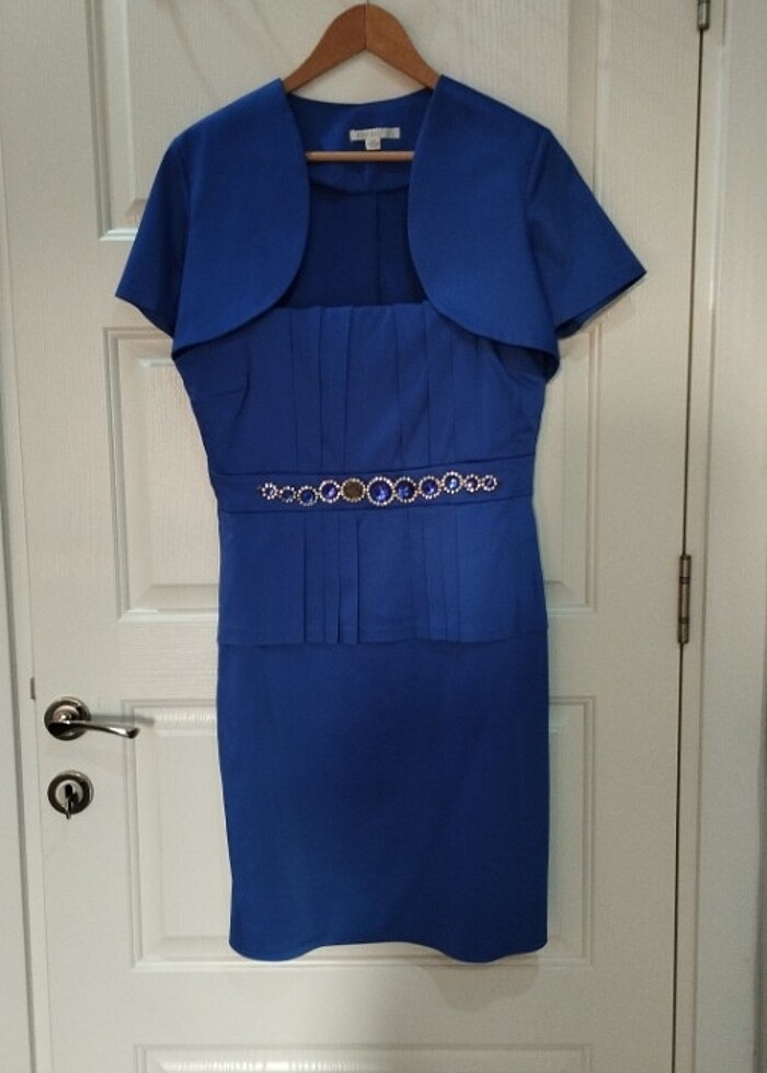 Kadın düğün elbisesi  - Görsel 4