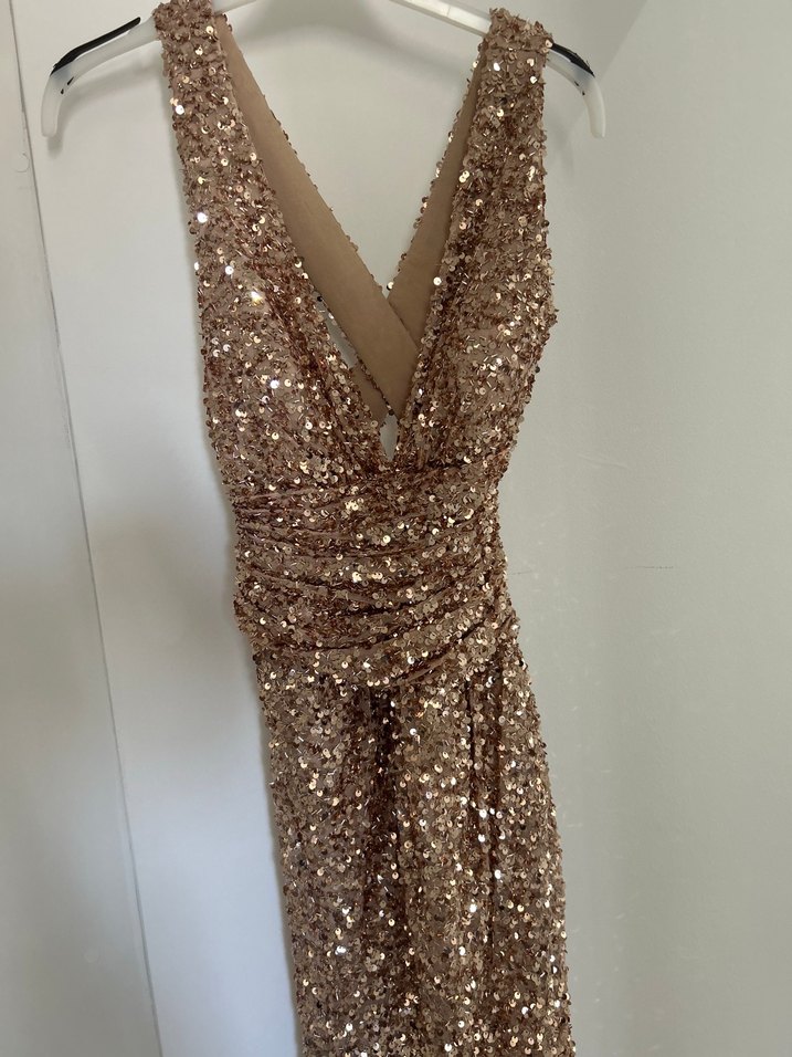 Doridorca marka 
 Altın Renkli Uzun Abiye Elbise - Görsel 4