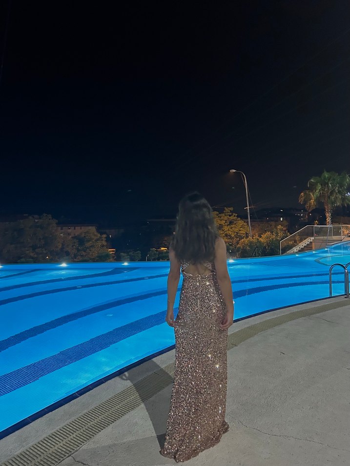 Doridorca marka 
 Altın Renkli Uzun Abiye Elbise - Görsel 3