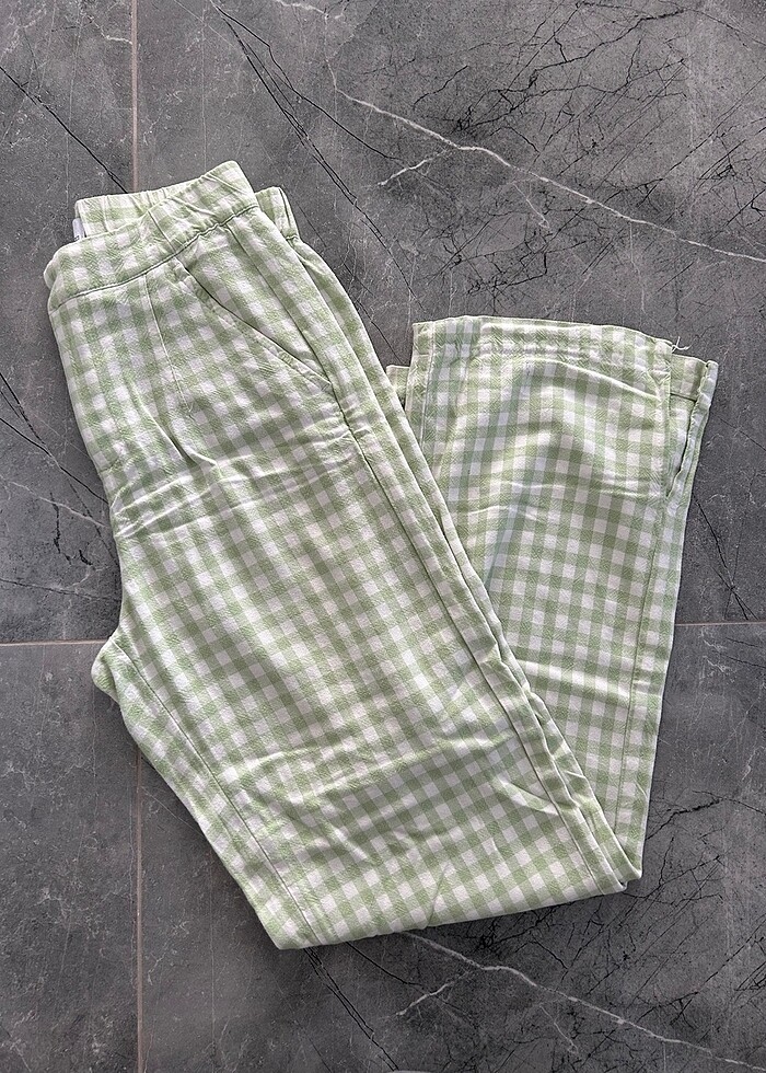 Bershka pantolon - Görsel 2