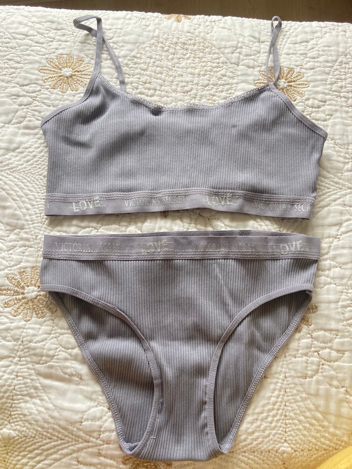 Victoria's Secret Gri yarım  Atlet ve Külot Takımı - Görsel 2