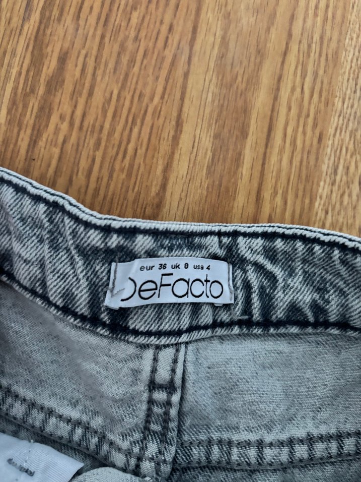 Gri Kadın Denim Mini Şort - Görsel 3