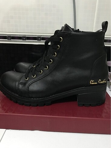 Pierre Cardin Kadın Bot
