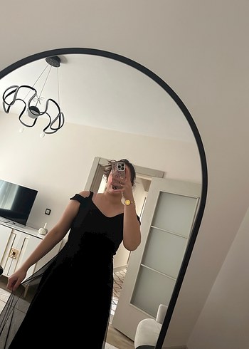 Siyah Uzun V Yaka Gotik Elbise - Görsel 2