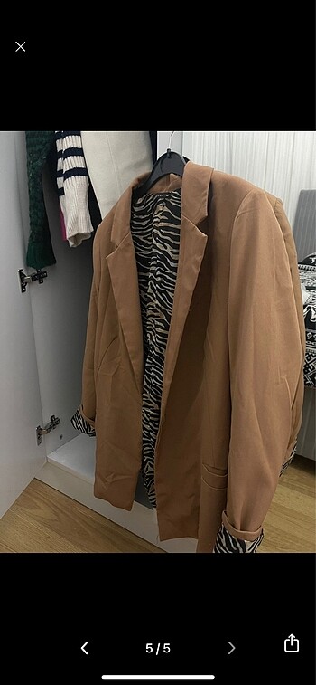 l Beden TRENDYOLMİLLA ZEBRA DESEN BLAZER