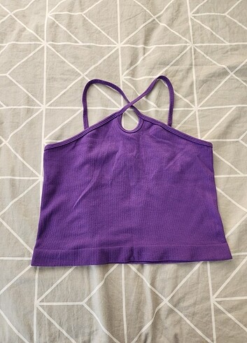 Mor Dikişsiz Önü Damla Detaylı Crop Bluz