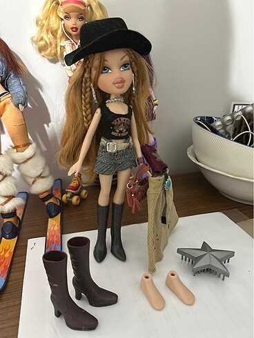 Wild Wild West Sorya Bratz