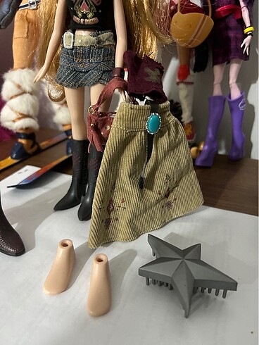  Beden Wild Wild West Sorya Bratz