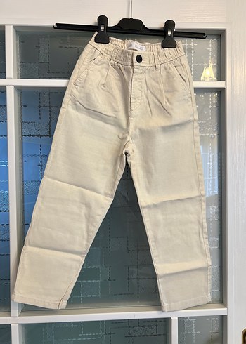 Zara Bej Düğmeli Erkek Çocuk Pantolon